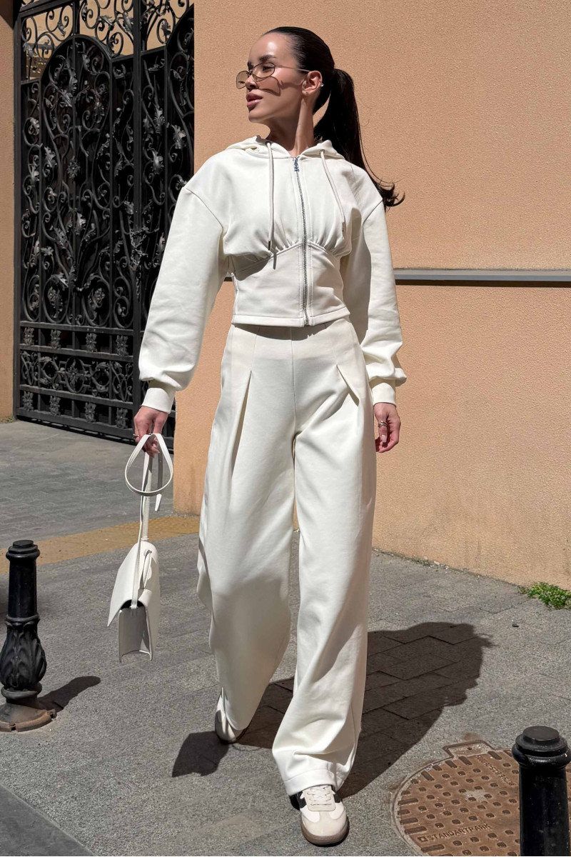 Костюм жіночий EXCLUSIVE IVORY