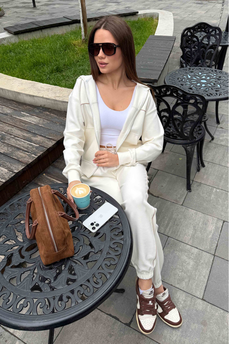 Костюм жіночий LIFESTYLE IVORY