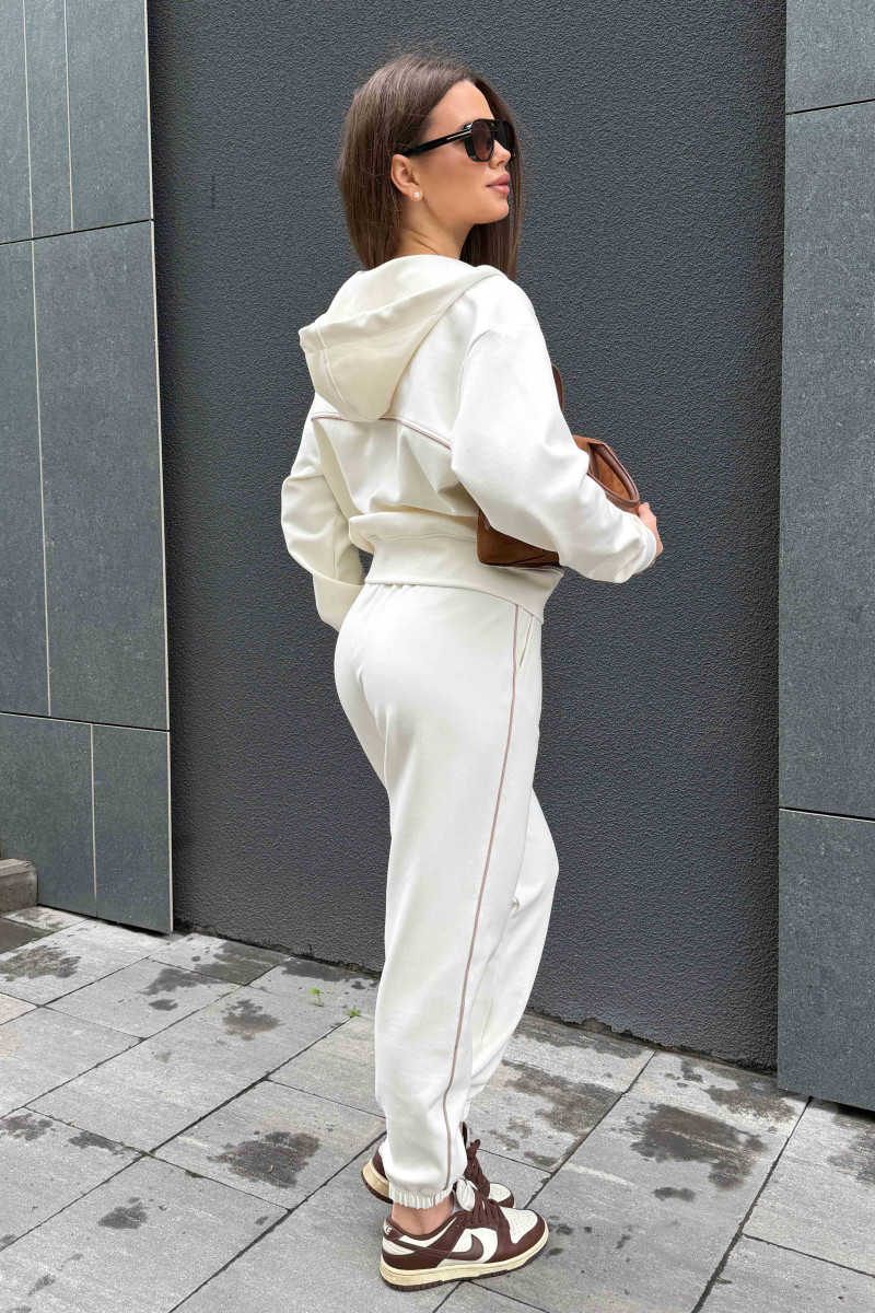 Костюм жіночий LIFESTYLE IVORY